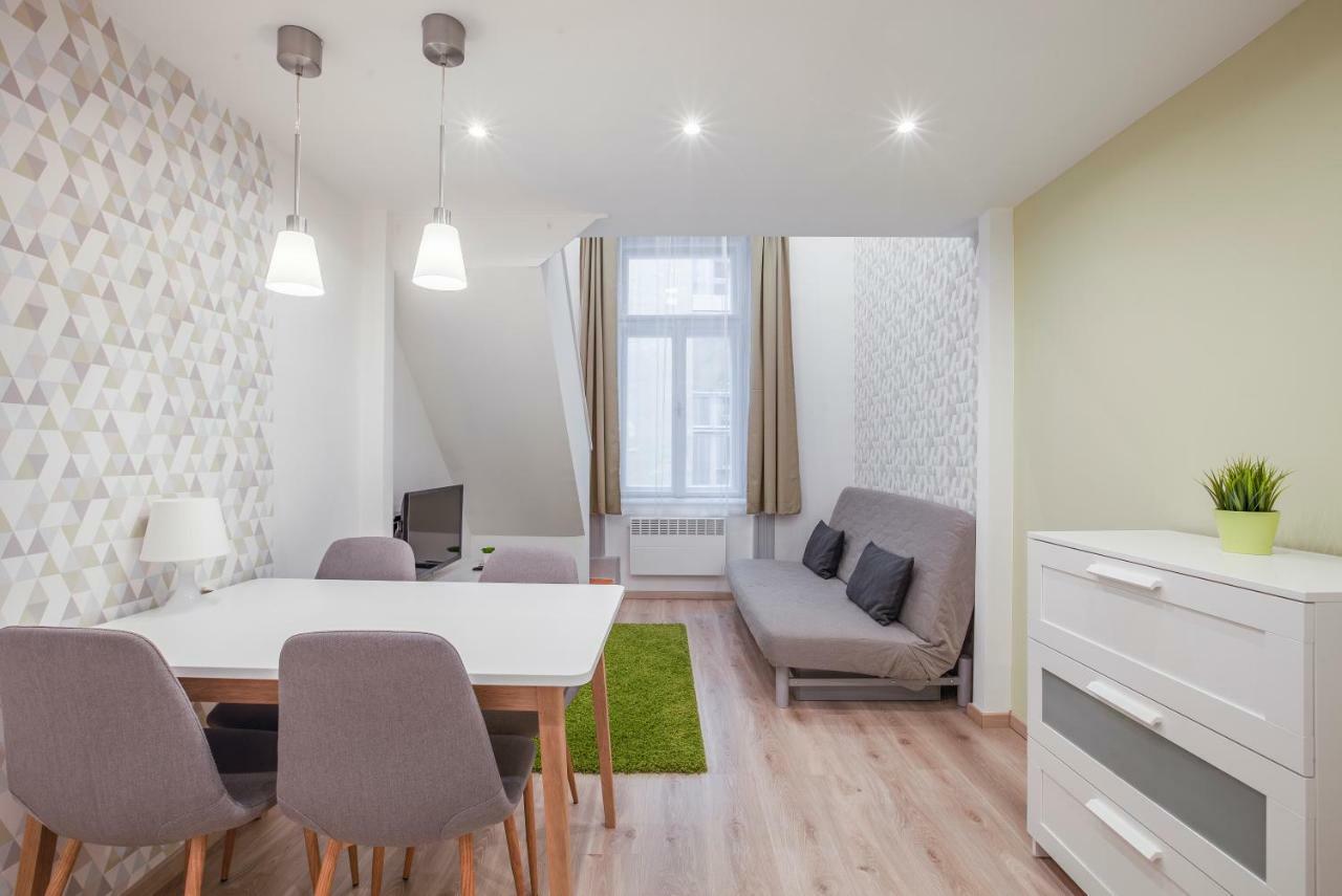 Apartment Palace Quarter Bródy Budapeste Exterior foto