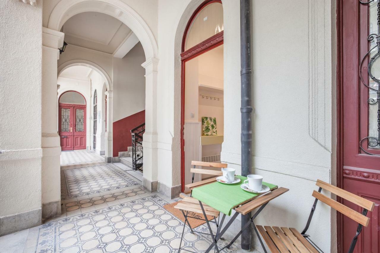 Apartment Palace Quarter Bródy Budapeste Exterior foto